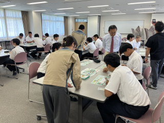 施工管理シミュレーションゲーム『セコカン!』出前授業を実施しました(名古屋工業高校様)