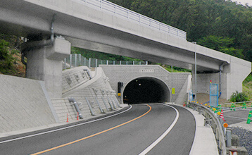 小島山トンネル